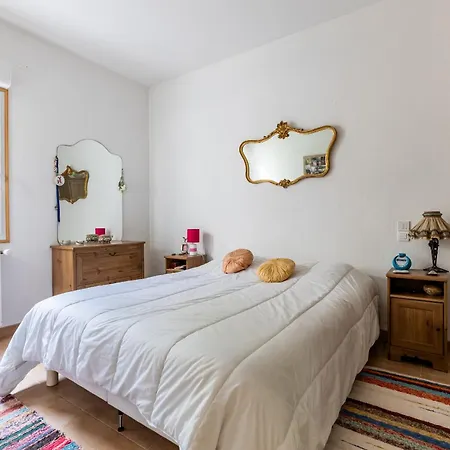 Villa Idéalement Situé - Superbe Jardin - 200m *